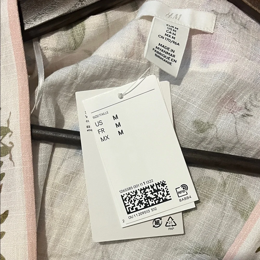 H&M Multicolor Floral Women's Robe - Picture 2 of 4